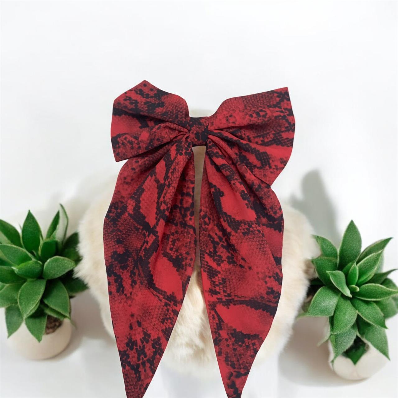 red georgette scarf bow clip