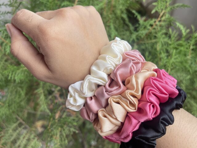 pack of 5 small scrunchies