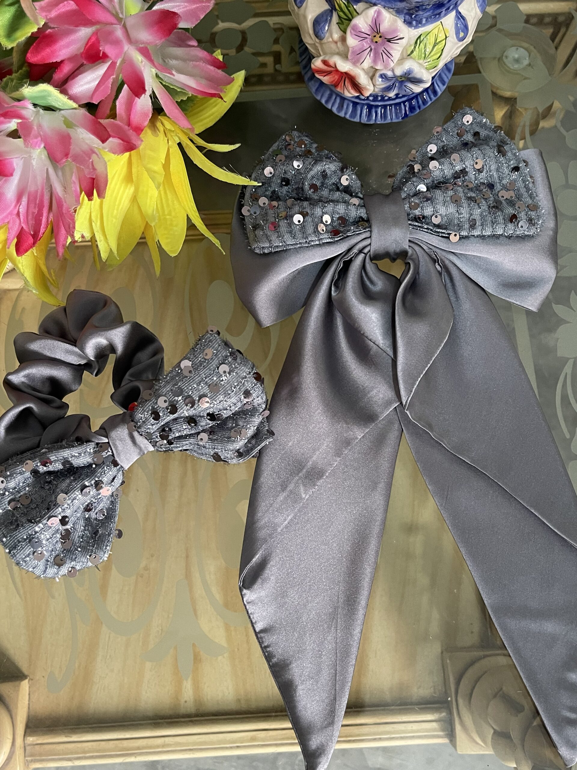 grey fancy bow long tail pin with fancy scrunchie