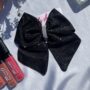 Blackr fancy sm tail Bow Clip